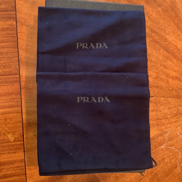 Prada Men’s silkscreen logo print slides sandals White leather New US 12 & 12.5 - Picture 14 of 14